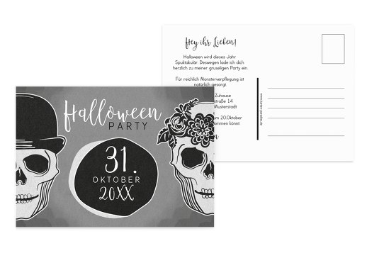 Halloweenkarte Totenköpfe Grau 148x105mm